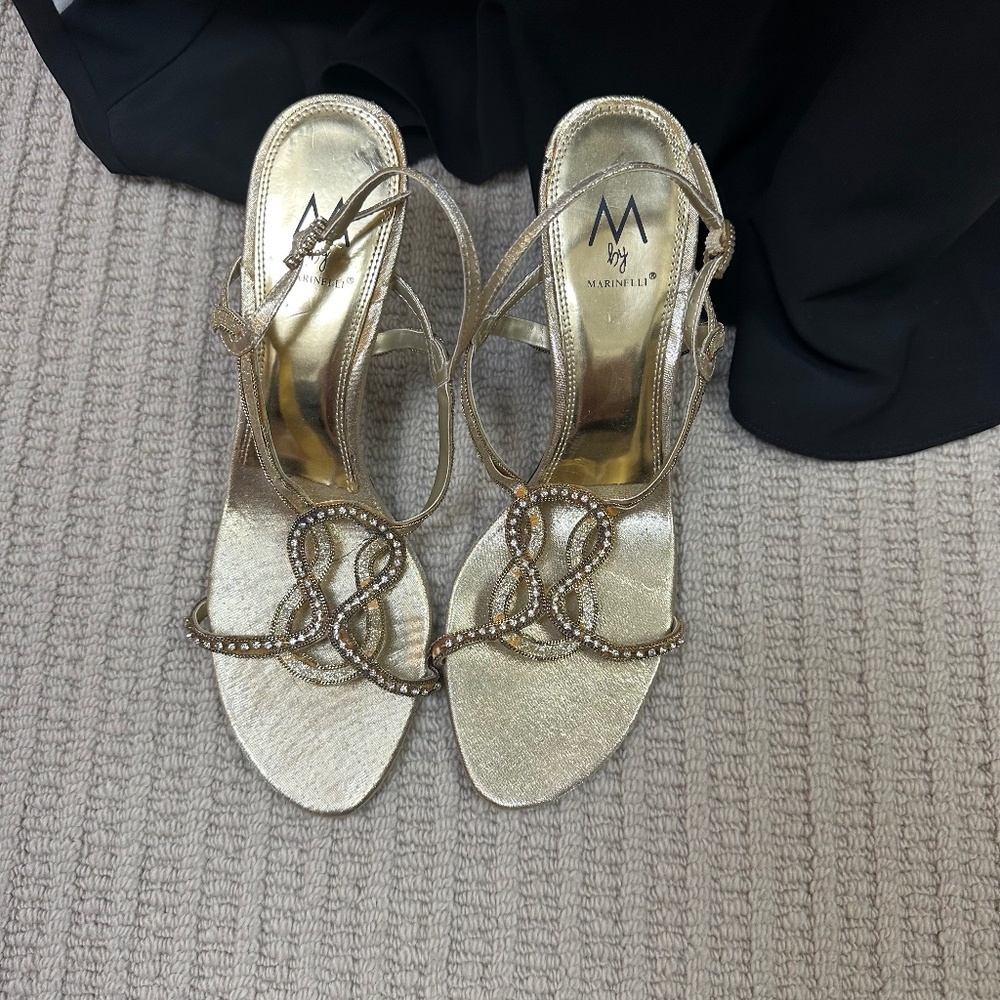 Gold evening sandals